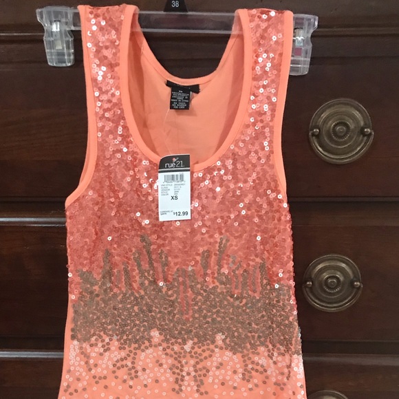 Women’s size XS sequin shirt - Picture 1 of 3
